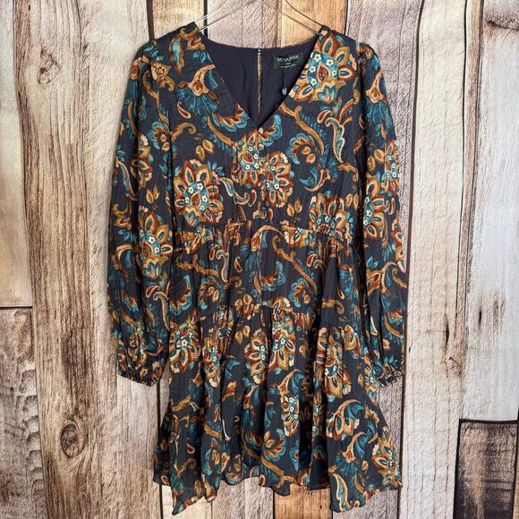 Minkpink Dress Whilla Tiered Mini Navy/Multi Paisley Babydoll Mini Medium NWT - Picture 1 of 9